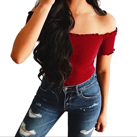 Brandy Melville Tops - NWOT Off The Shoulder Top ❤️